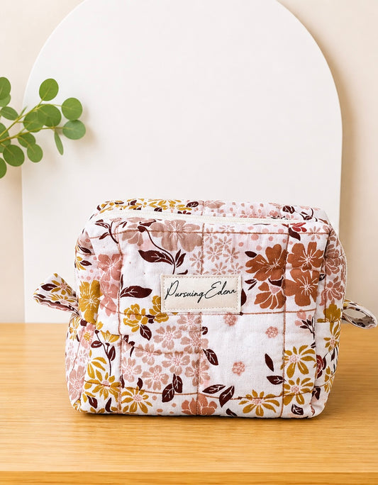 Blush Pink Quilted Makeup Bag | Earthy
Floral Cosmetic Pouch