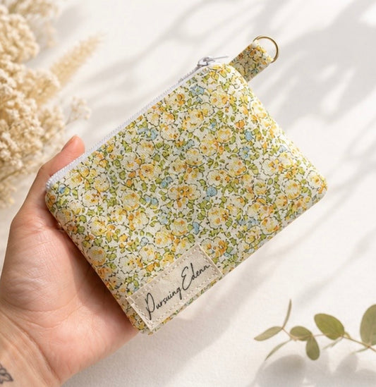 Quilted Envelope Wallet or Zipper Pouch | Handmade Snap Closure Card Holder | Floral & Neutral Mini
Wallet