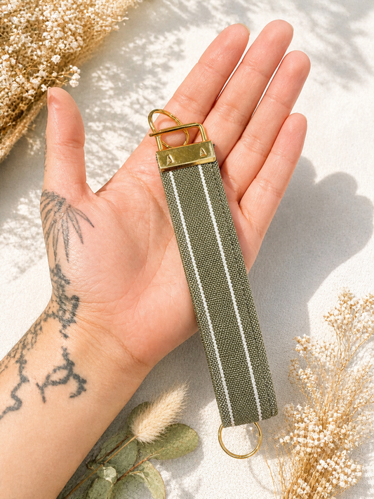 Green Stripe Wristlet Keychain | Minimal
Everyday Key Fob